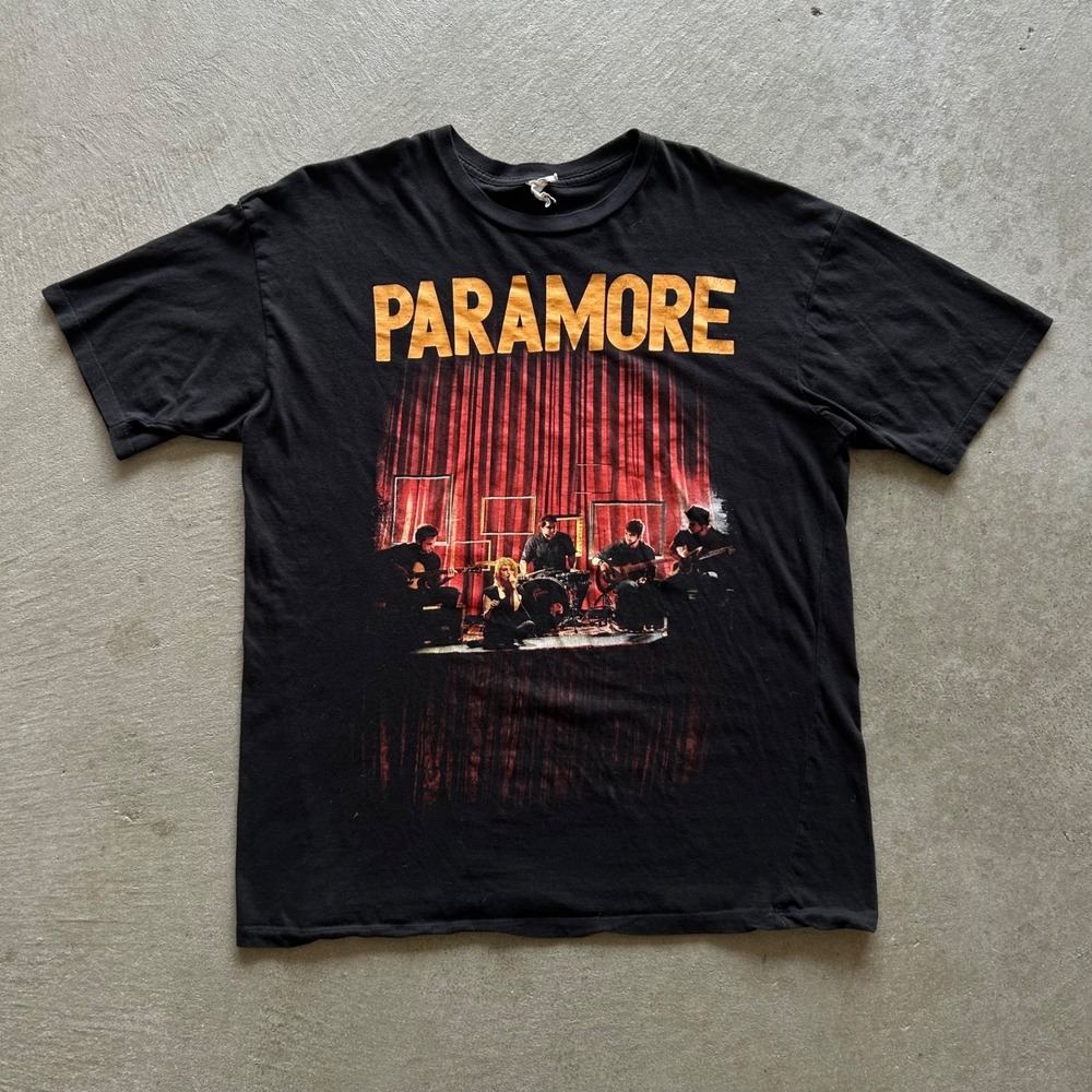 Vintage Paramore Shirt Size Large Black 2010 Tour Concert Alternative Rock